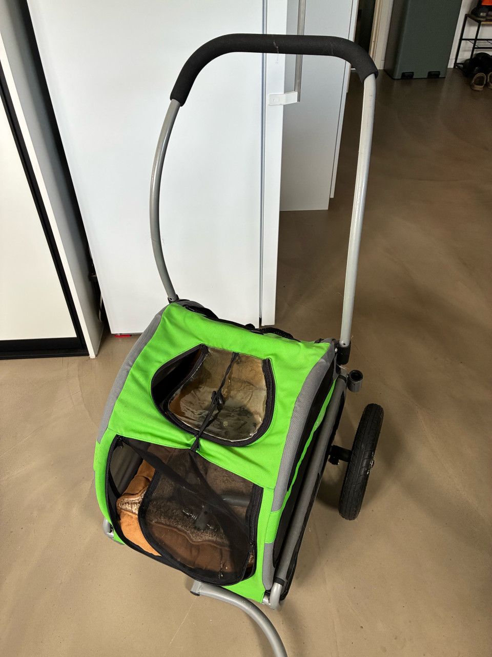 Hondenfietskar