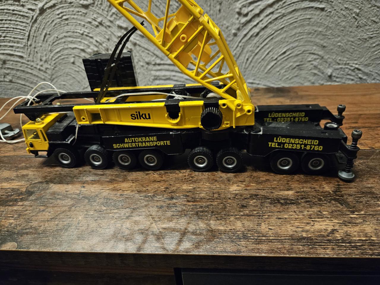 Siku 4310 Liebherr LG 1550 gittermastkran vakwerkkraan 1:55