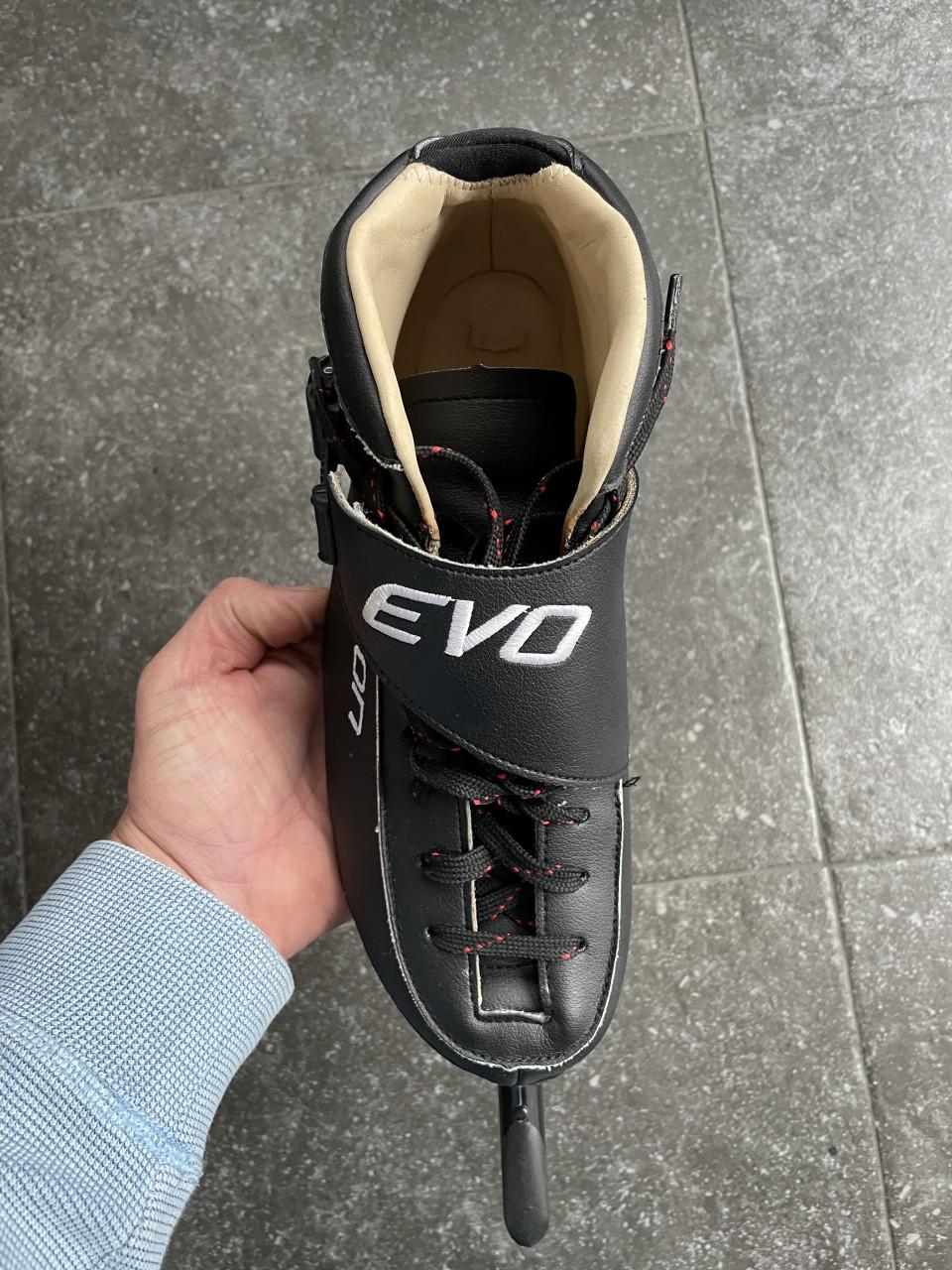 Evo Xenon maat 43 met Raps V8 klapschaats