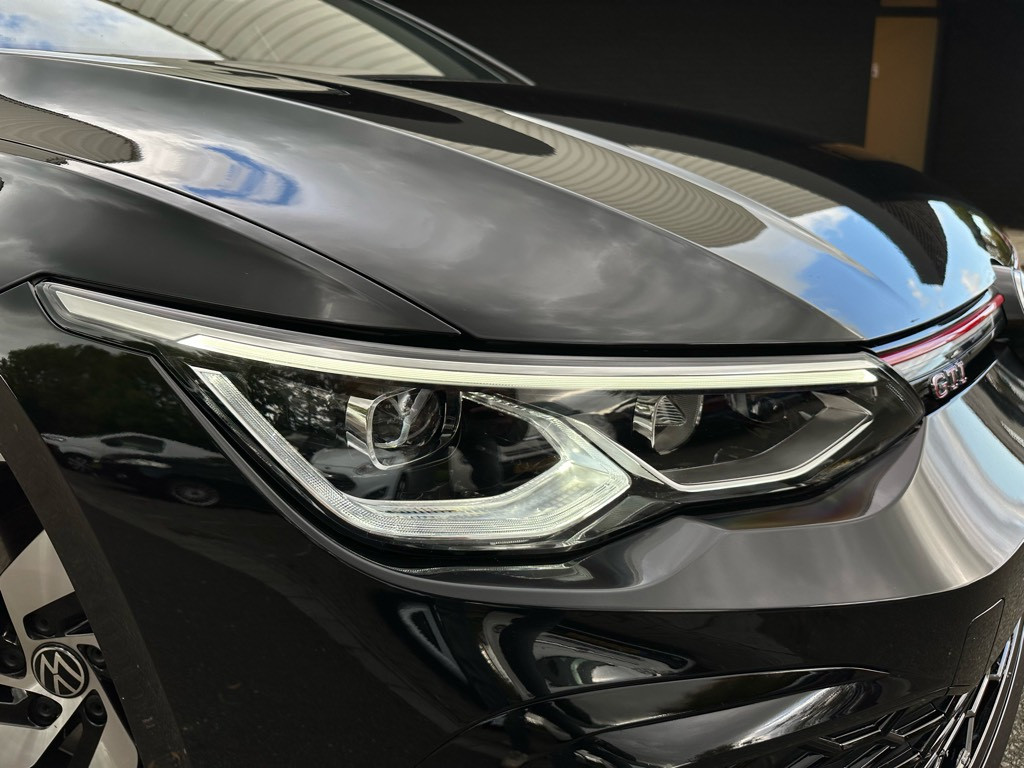 Volkswagen Golf 2.0 tsi gti // dealeronderhouden // nieuwstaat //