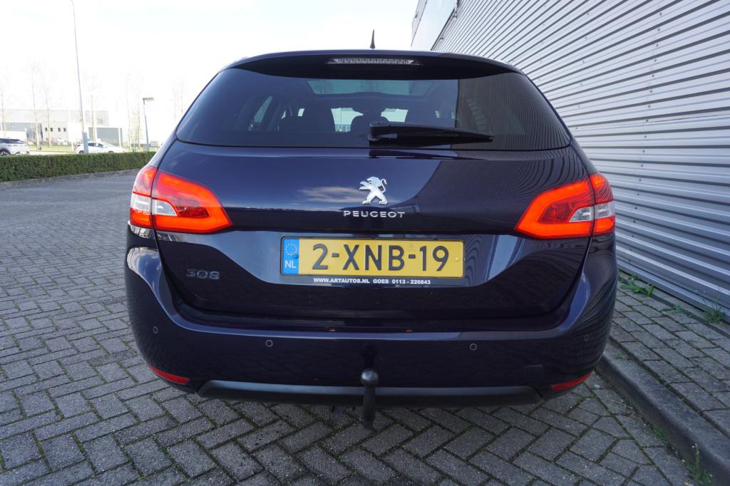 Peugeot 308 sw 1.2 e-thp blue lease executive climate / navi / cruise / pan