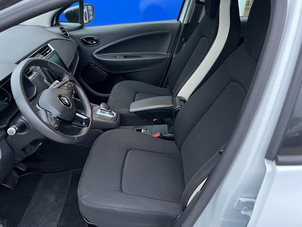 Renault Zoe r110 life carshare 52 kwh, afneembare trekhaak enz..