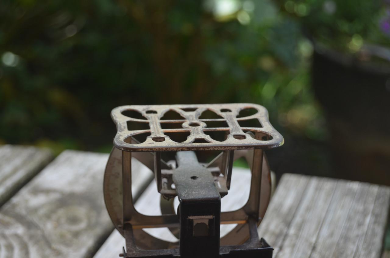 Antiek brievenweegschaaltje (2)