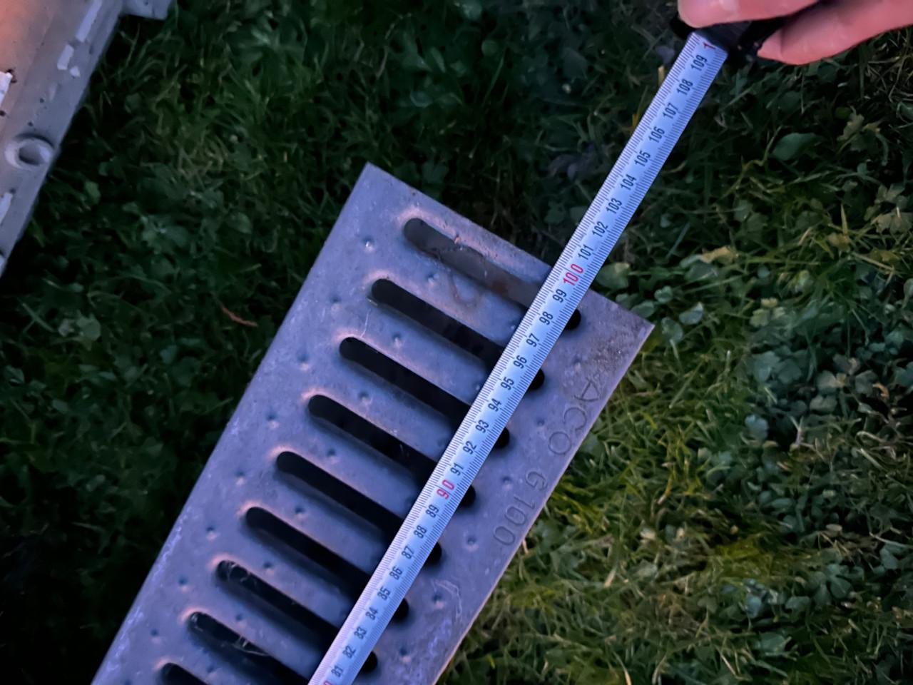 2 stuks lijngoot afvoergoot tuin