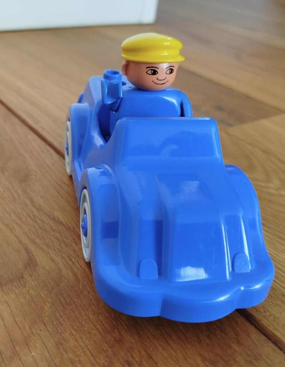 DUPLO AUTO MET BESTUURDER