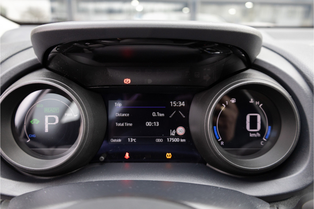 Toyota Yaris 1.5 hybrid comfort ✅nav✅cam✅lm✅cr.contr