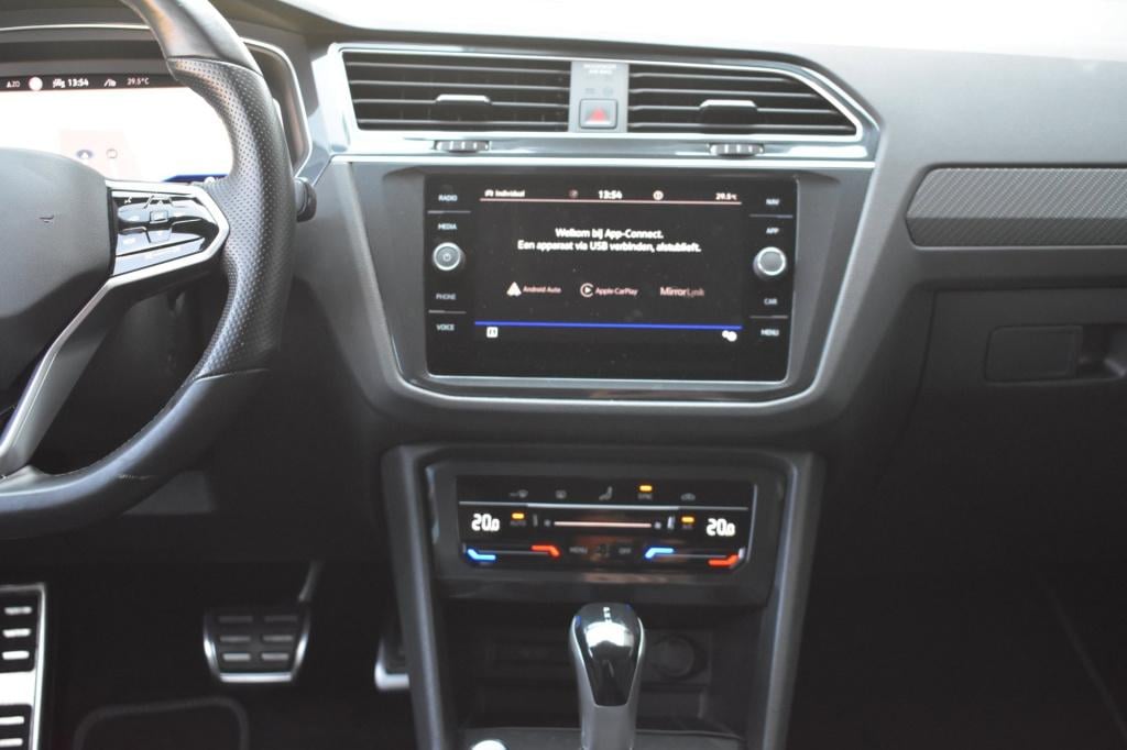 Volkswagen Tiguan 1.5 tsi r-line black style | iq.light | dealer ond. | pan