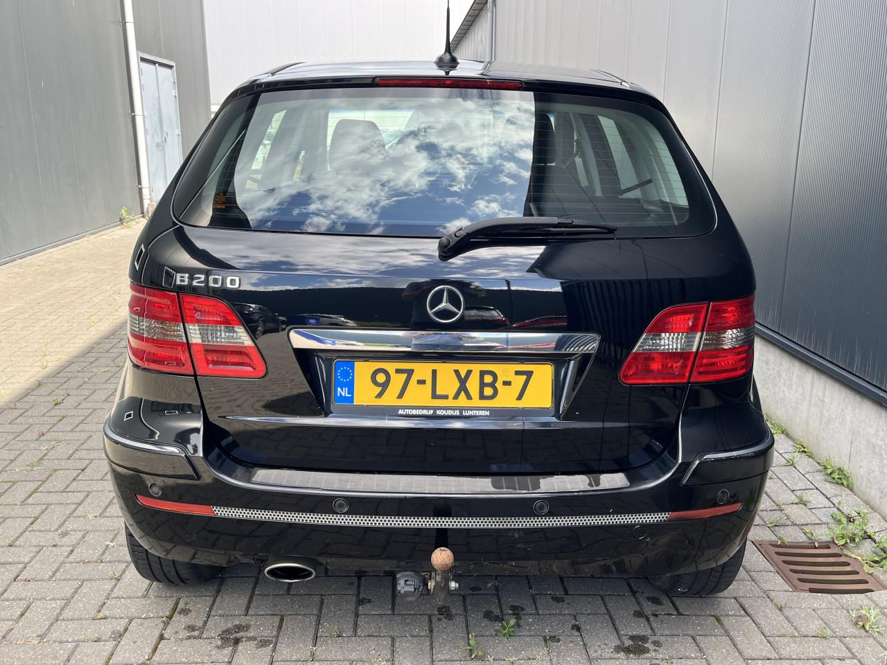 Mercedes-Benz B-klasse 200 NIEUW APK