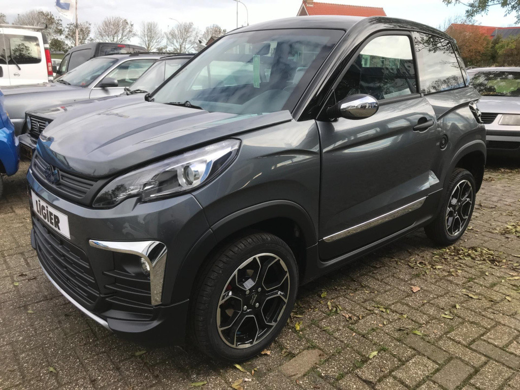 Ligier Onbekend brommobiel js60l chic sun dci 492 (nieuw)