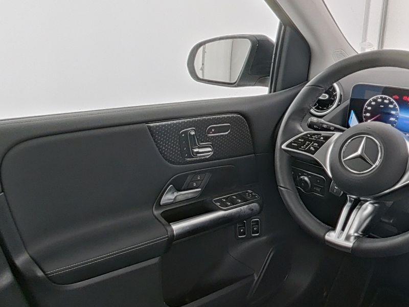 Mercedes-Benz B-Klasse 250 e progressive line advanced automaat ,elektrisch