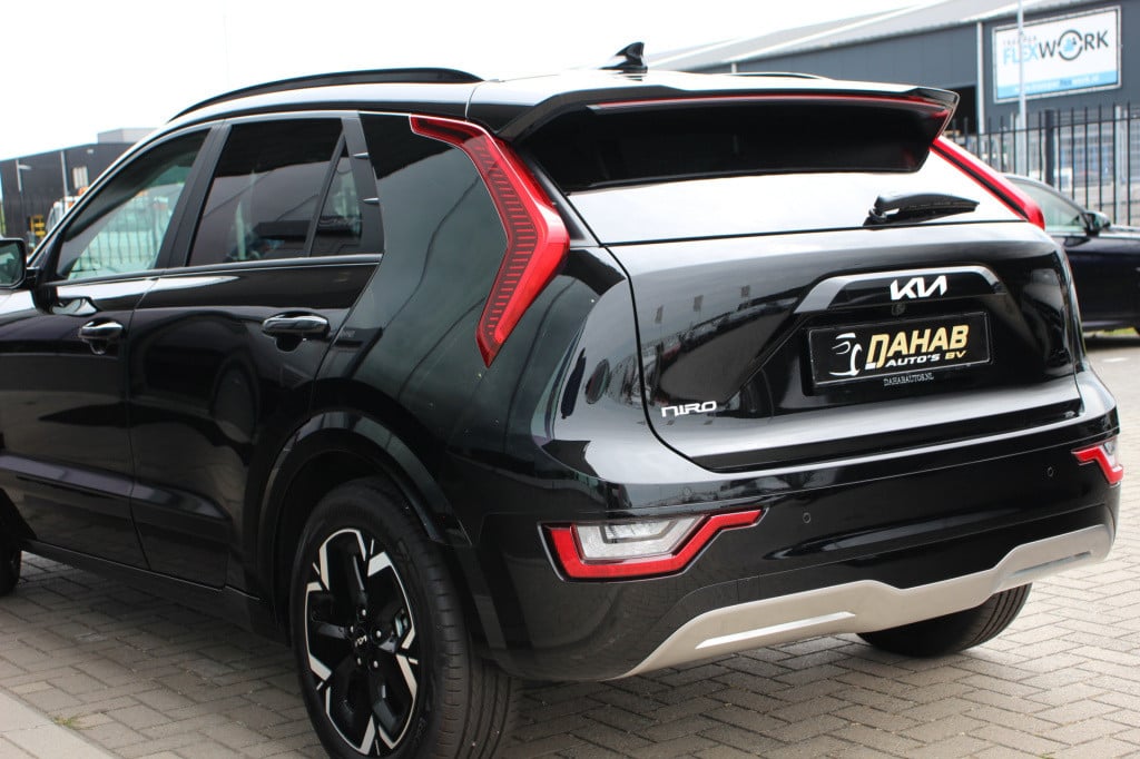 Kia E-niro executiveline 64.8kwh | schuifdak | warmtepomp
