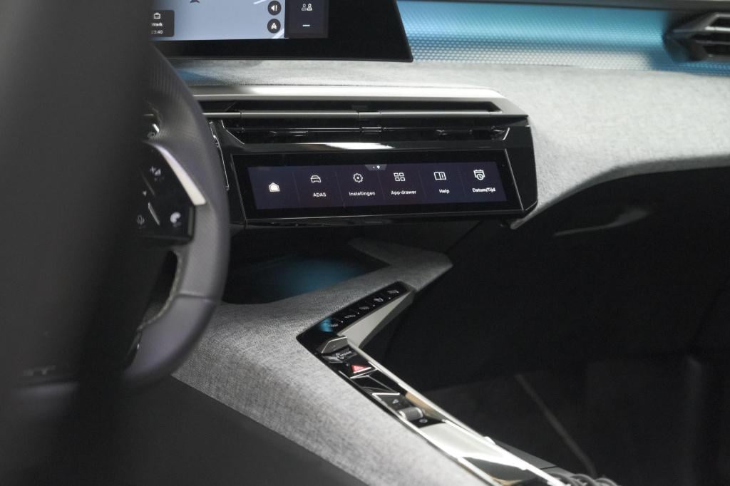 Peugeot 3008 1.2 hybrid 145 gt | elektrische kofferklep | camera | adaptiev