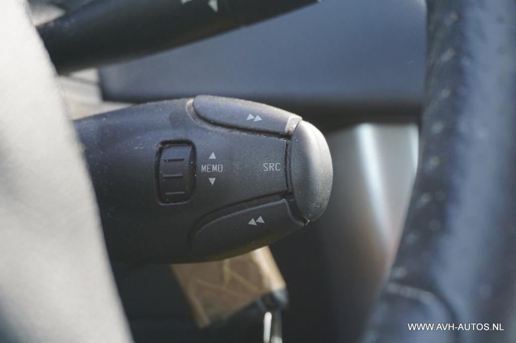 Peugeot 207 sw 1.6 vti sublime automaat
