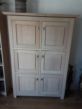 Kast (eikenhout)