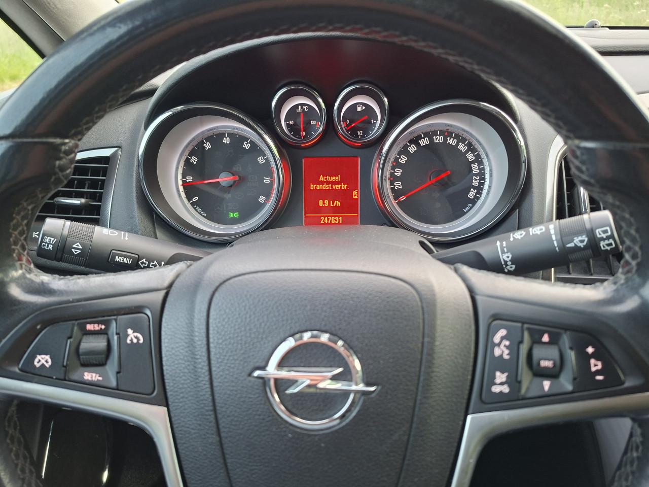 Opel astra 1.6 cosmo