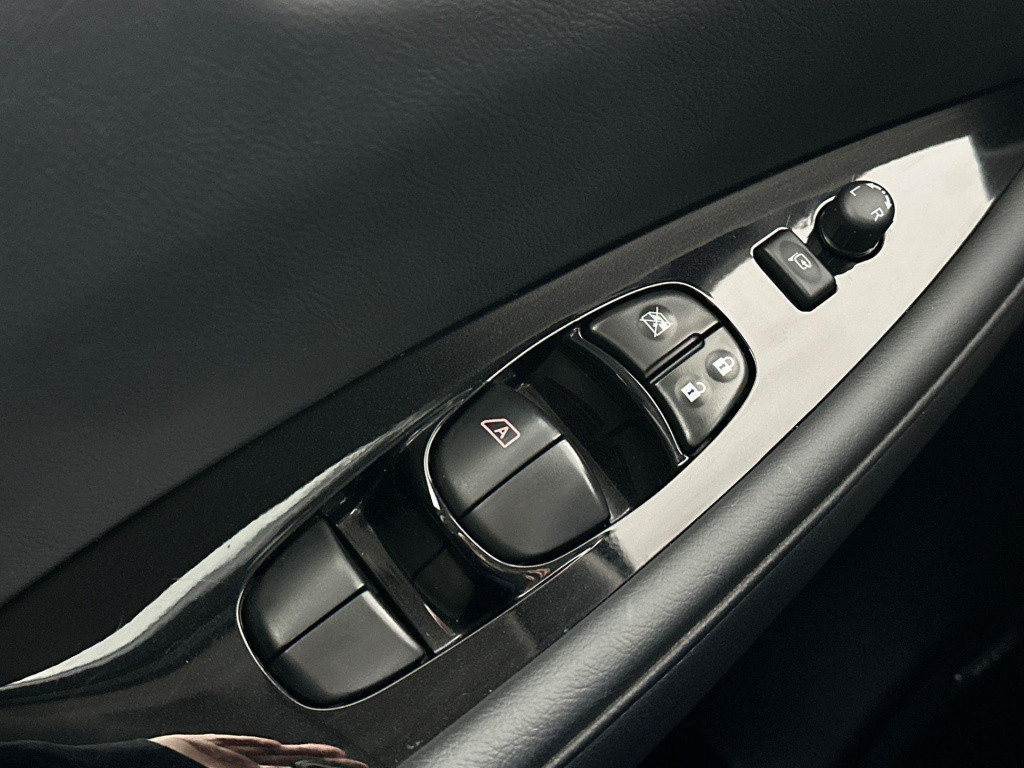 Nissan Leaf business edition 30 kwh | navigatie | leder | stoel + stuurverw