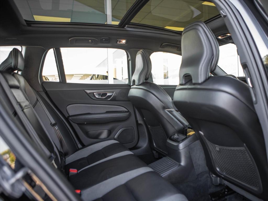 Volvo V60 t6 twin engine 340pk awd inscription automaat | panordamadak | ha