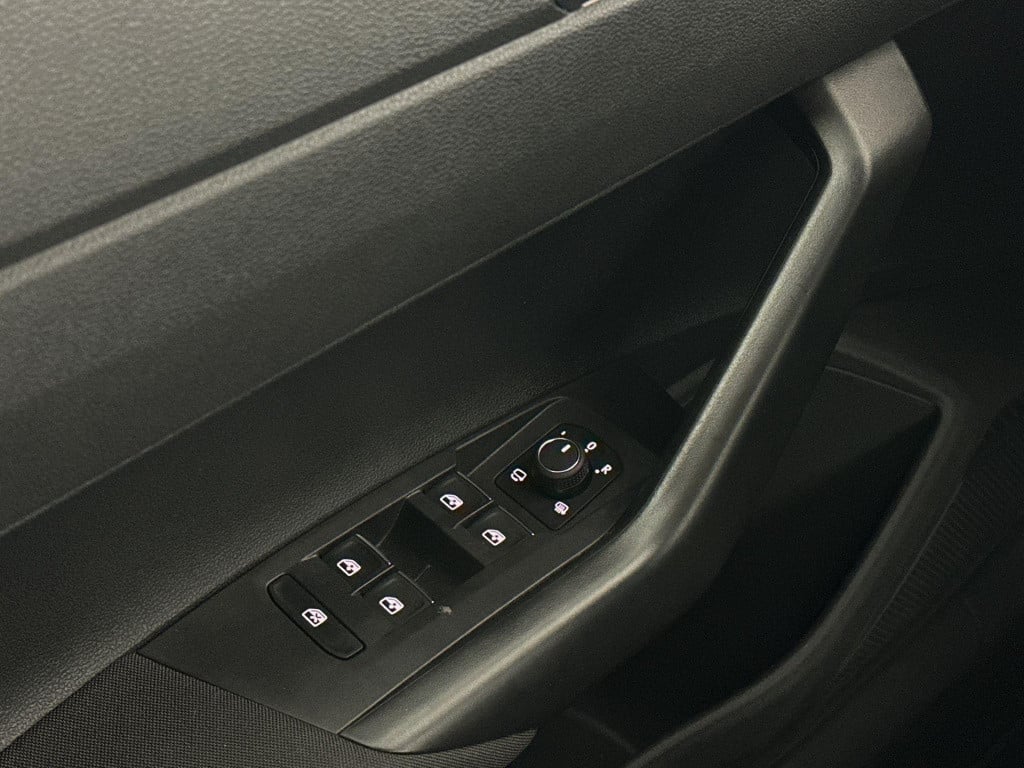 Volkswagen Polo 1.0 tsi r-line edition