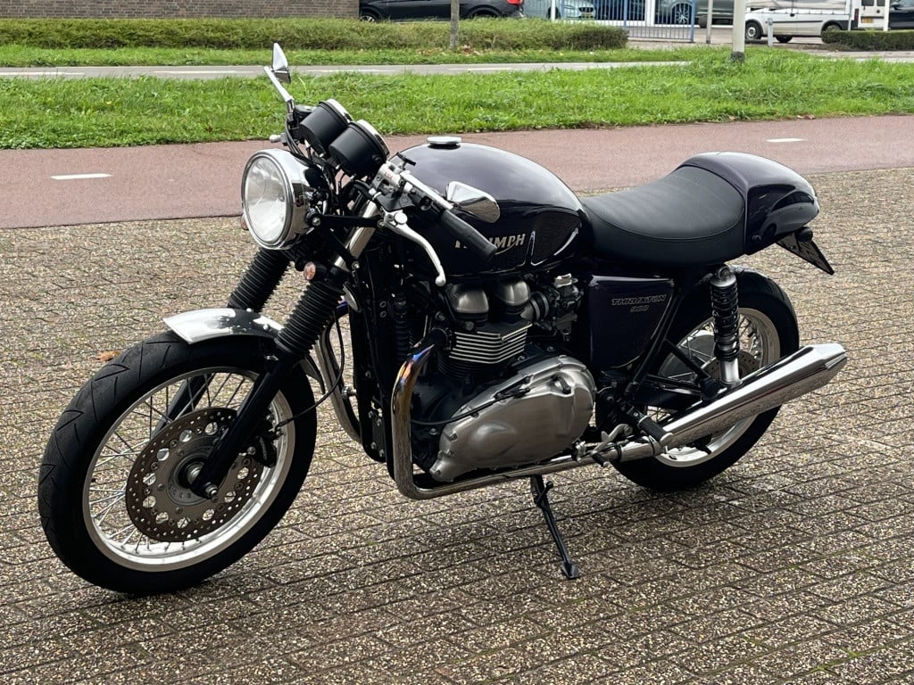 Triumph Thruxton 900 inj