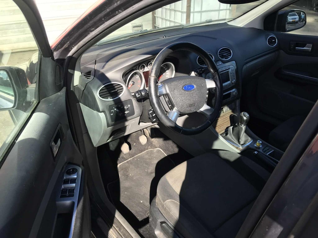 Ford Focus 1.6 ghia