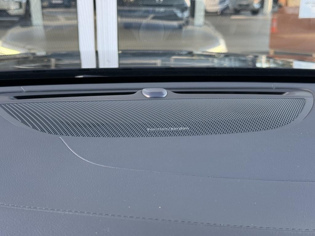 Volvo V60 t6 340pk recharge r-design| panodak| adap.cruise| trekhaak| 360c