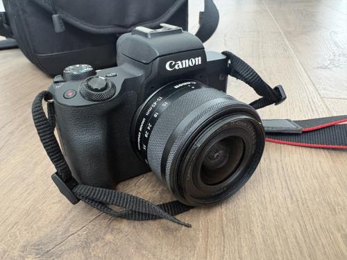 Canon EOS M50