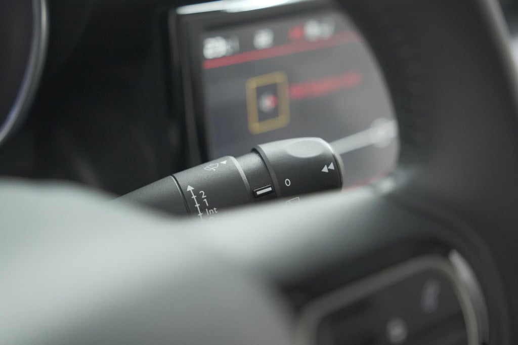 Citroen C3 Aircross puretech 130 eat6 max | camera | navigatie | apple carp