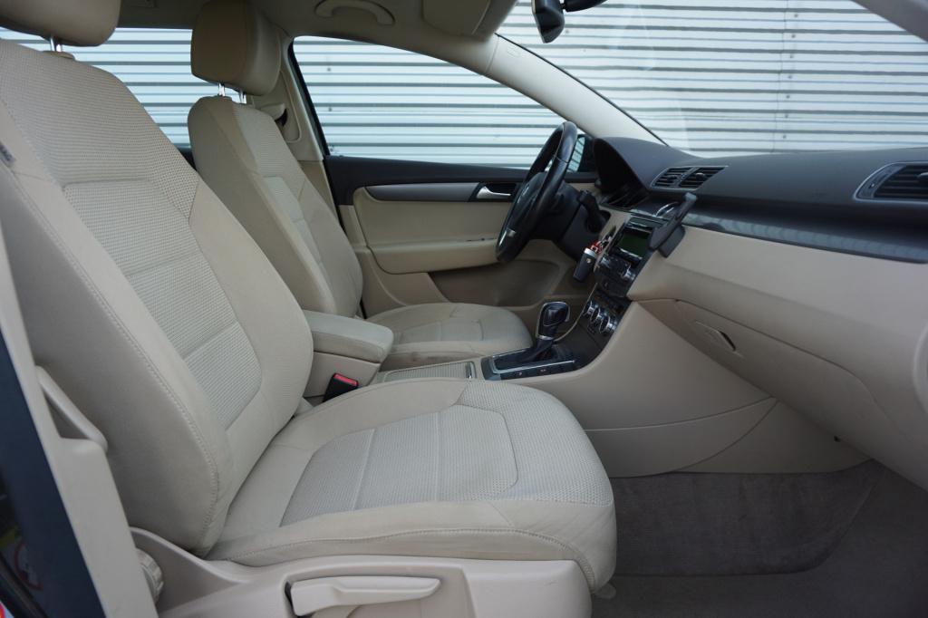 Volkswagen Passat variant 1.4 tsi highline bluemotion automaat - climate / 