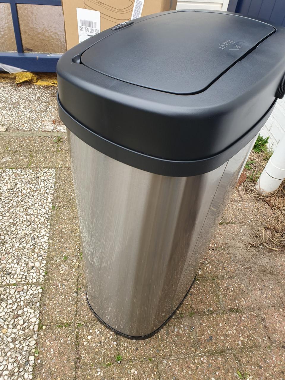 Bayt prullenbak met sensor – 60 L zilver | beschadigd