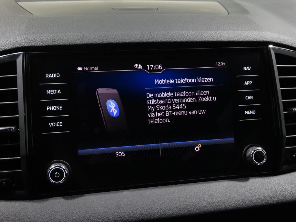 Skoda Karoq 1.5 tsi act greentech 150pk dsg-7 sportline business