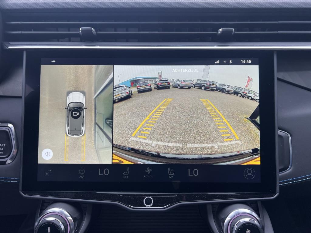 Lynk & Co 01 1.5 261pk plug in hybrid , black edition , pano dak,stuurverwa