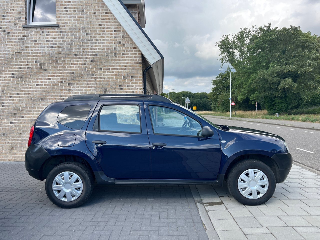 Dacia Duster 1.6i Ambiance 2012