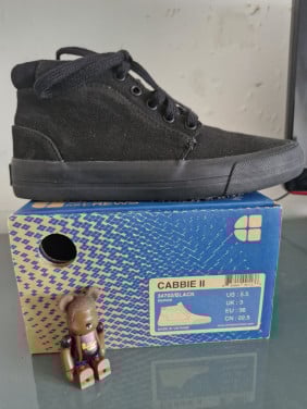 Cabbie veiligheid schoenen maat 36 (nieuw)
