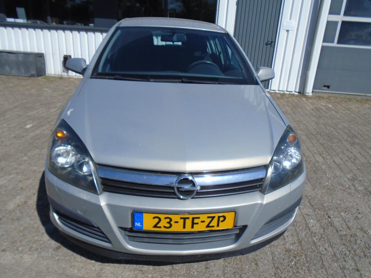Opel Astra 1.4  APK 10-8 2027