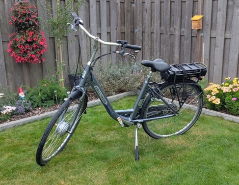 Hollandia Electric NX3 Elektrische Damesfiets (+fietstassen)