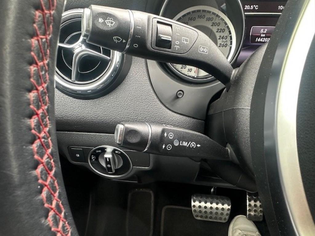 Mercedes-Benz Gla-klasse 200 amg