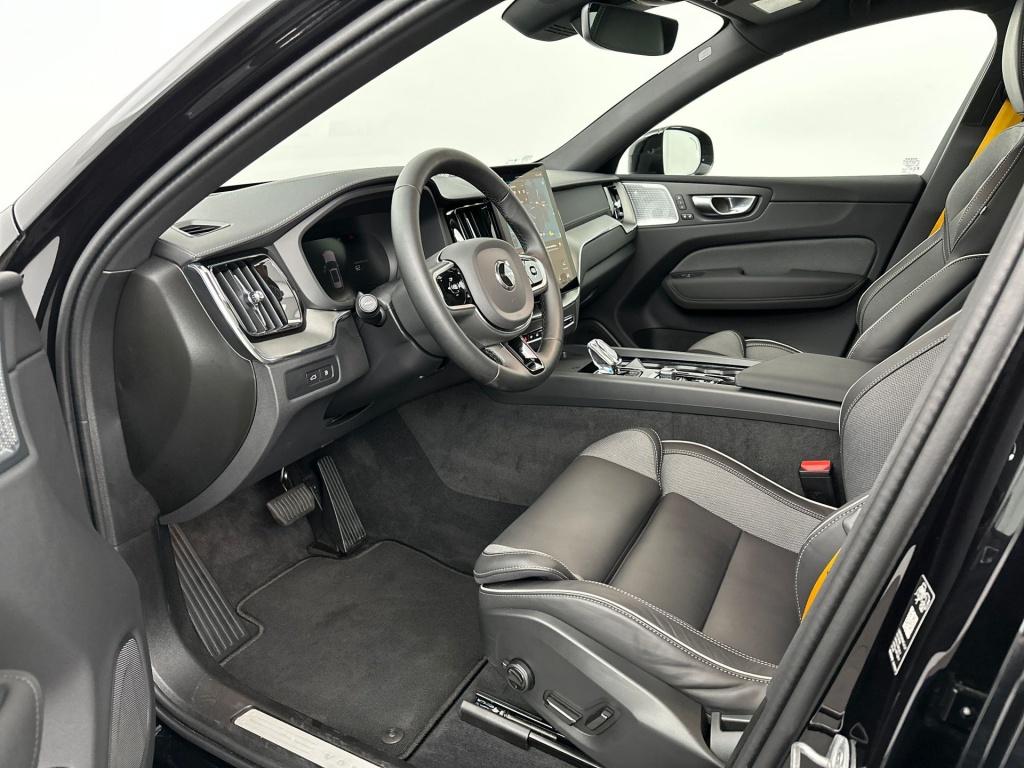 Volvo XC60 t8 455pk polestar engineered| full options| nieuwprijs € 94000,-