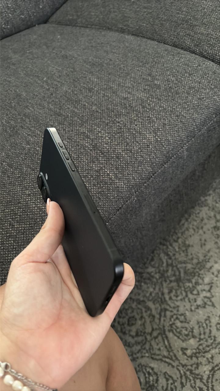 IPhone 16 plus