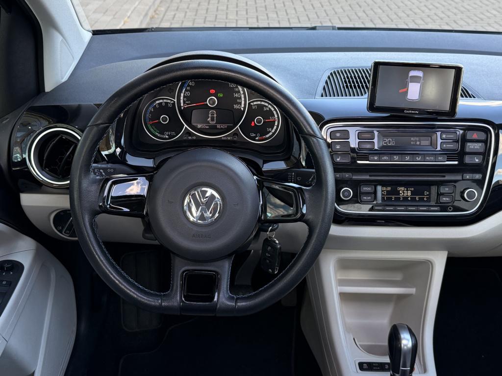 Volkswagen E-up! | pano | stoelverwarming | voorruitverwarming | cruise | d