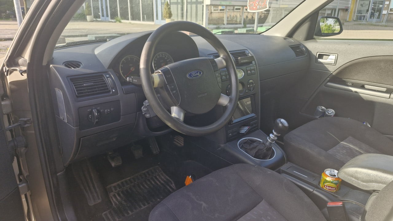 Handel, export, Ford mondeo 1.8 stationwagen