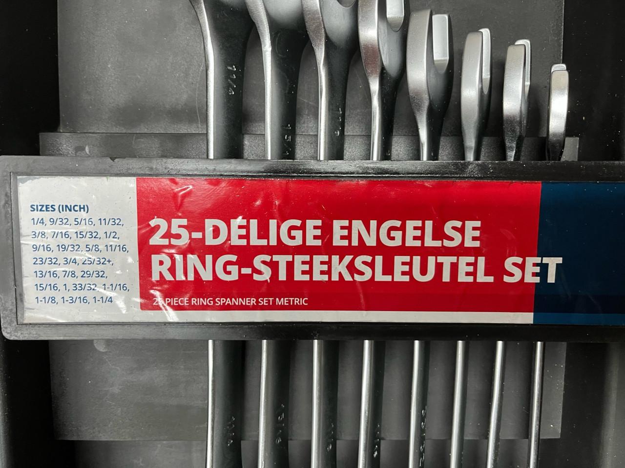 25 delige Engelse ring-steeksleutel set