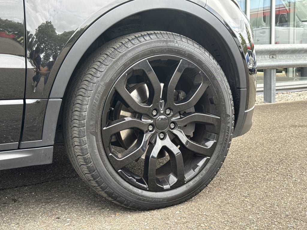 Land Rover Range Rover 2.0 d180 awd r-dynamic first edition | pano | leder 