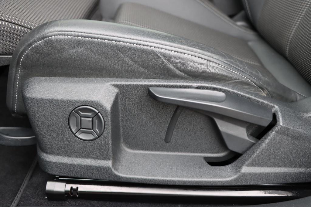 Audi Q4 Sportback E-tron 40 s edition 77 kwh 204pk | soh 96,3% |