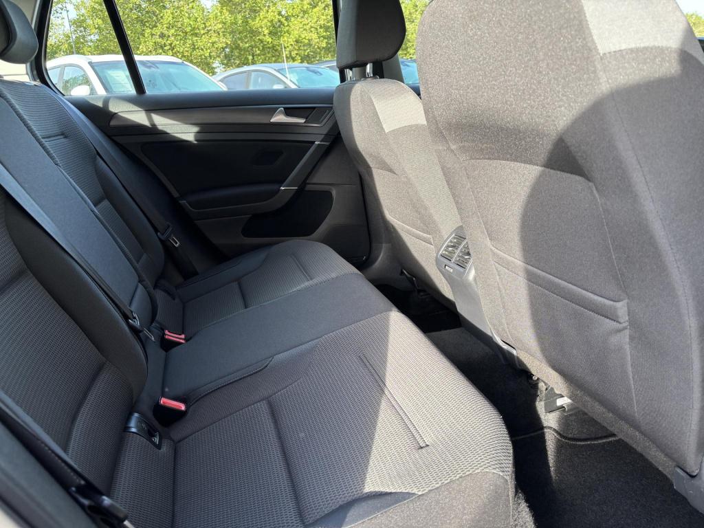Volkswagen Golf 1.0 tsi highline