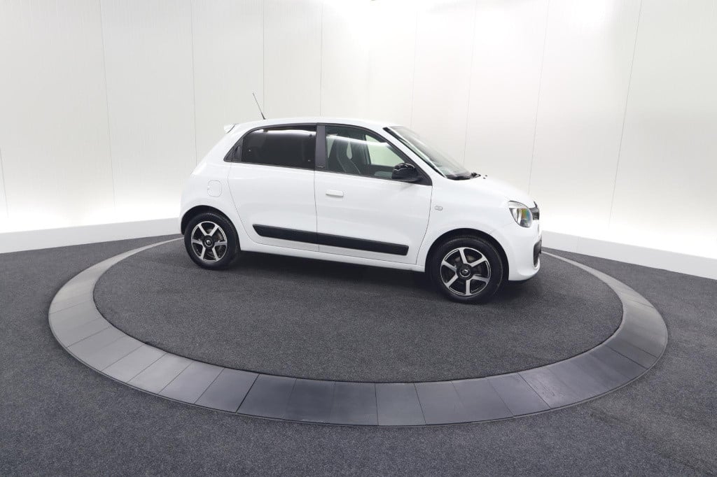 Renault Twingo sce limited | parkeersensoren | bluetooth | airco | 15 inch 