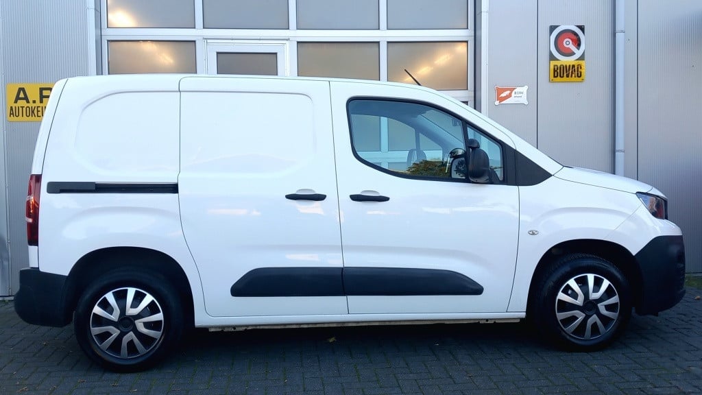 Peugeot Partner 1.5 bluehdi premium|cruisectr|applecarplay-android