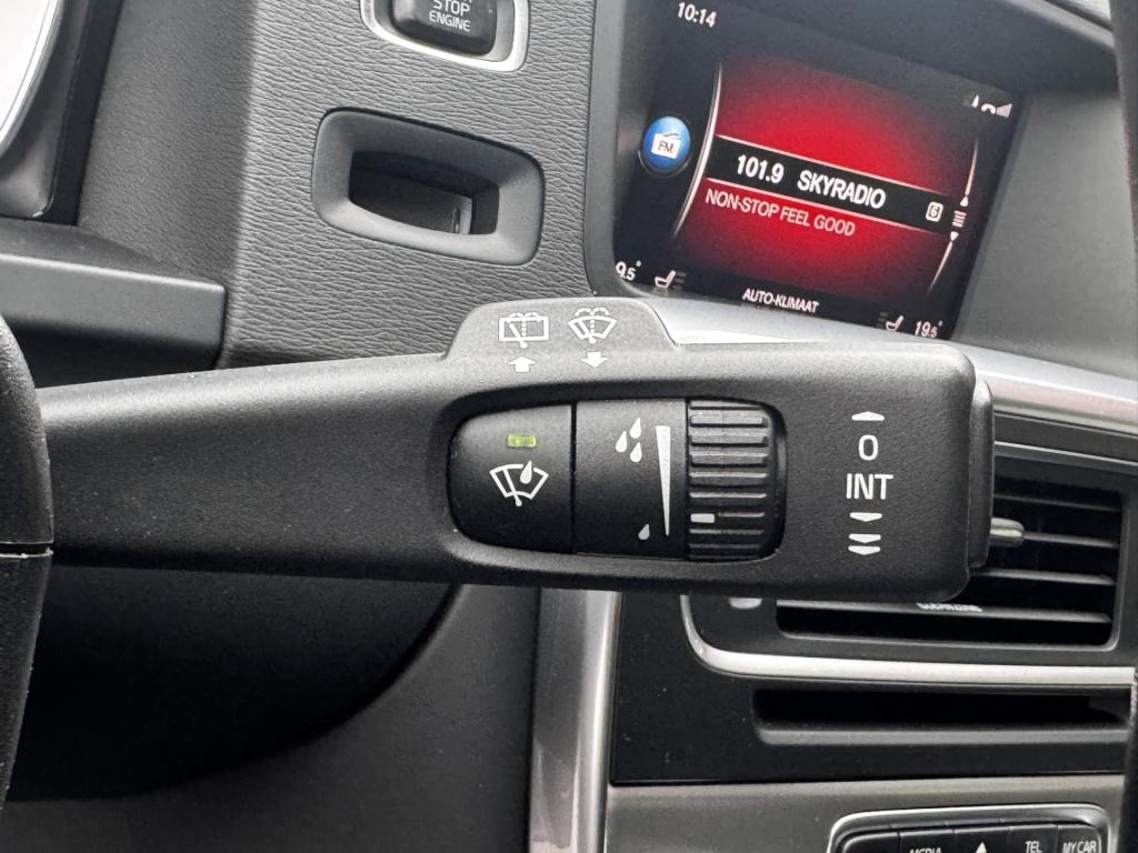 Volvo V60 cross country 2.0 t5 polar+ | 19" lmv | on-call | trekhaak