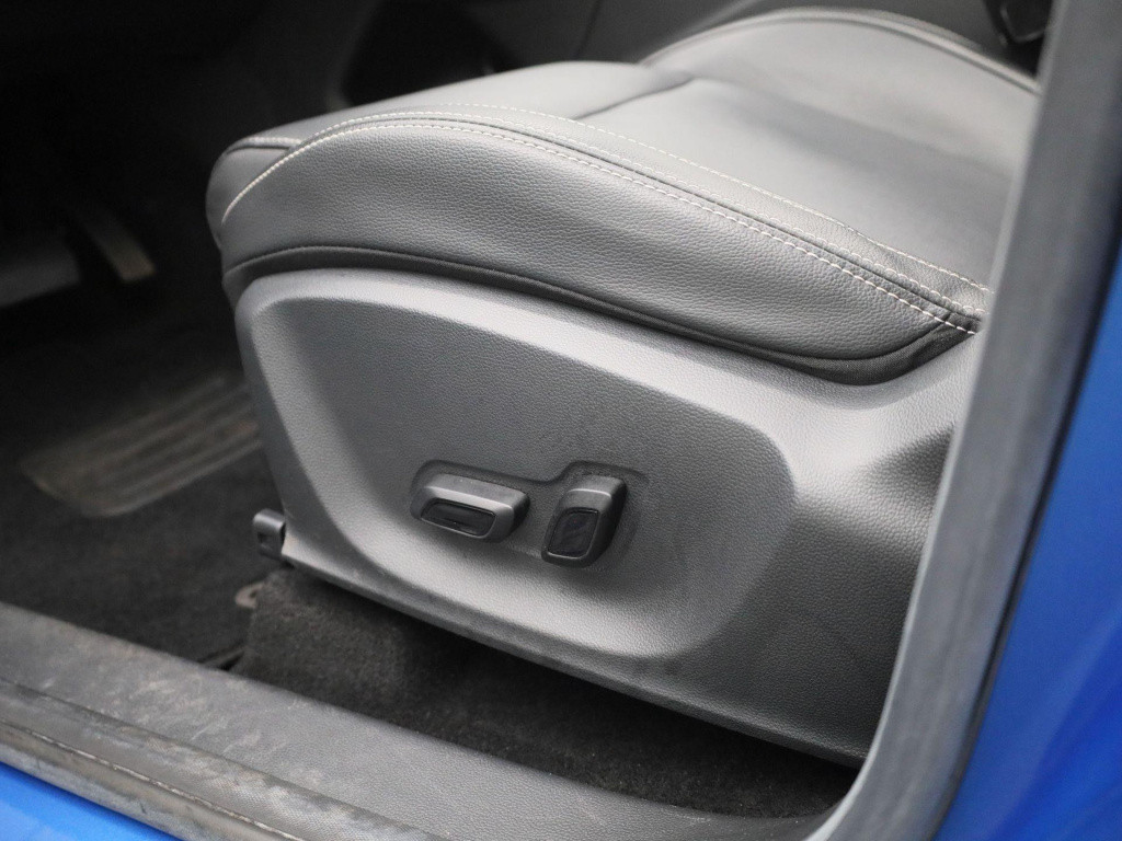 MG Zs-ev luxury 45 kwh automaat | panoramadak | leder | navigatie | airco |