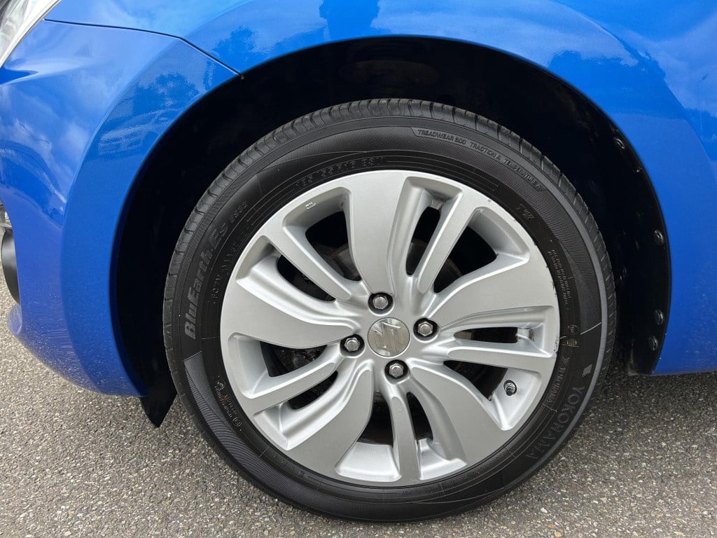 Suzuki Swift 1.2 select