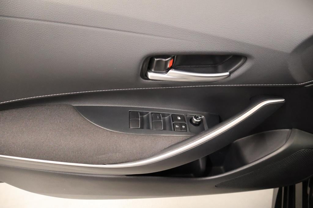 Toyota Corolla Touring Sports hybrid 140 active